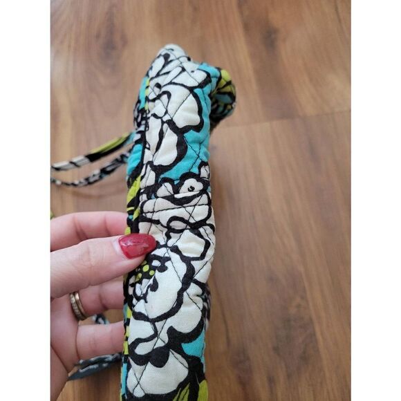 Vera Bradley Purse - Picture 5 of 7